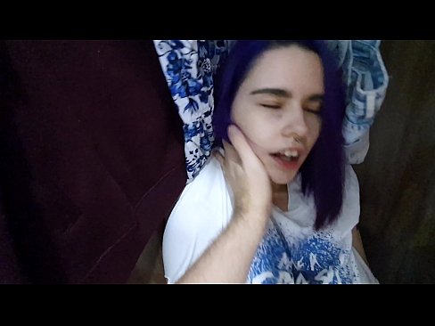 ❤️ Знайшов мою сестру в шафі і допоміг їй закінчити ❤❌ Красиве порно у нас ❌❤